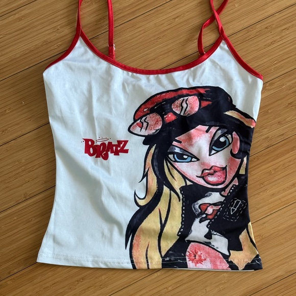 SHEIN Tops - Bratz Graphic Camisole